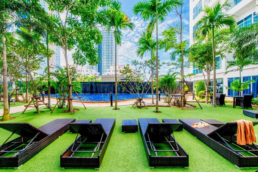Nam Talay Jomtien Beach Exterior foto
